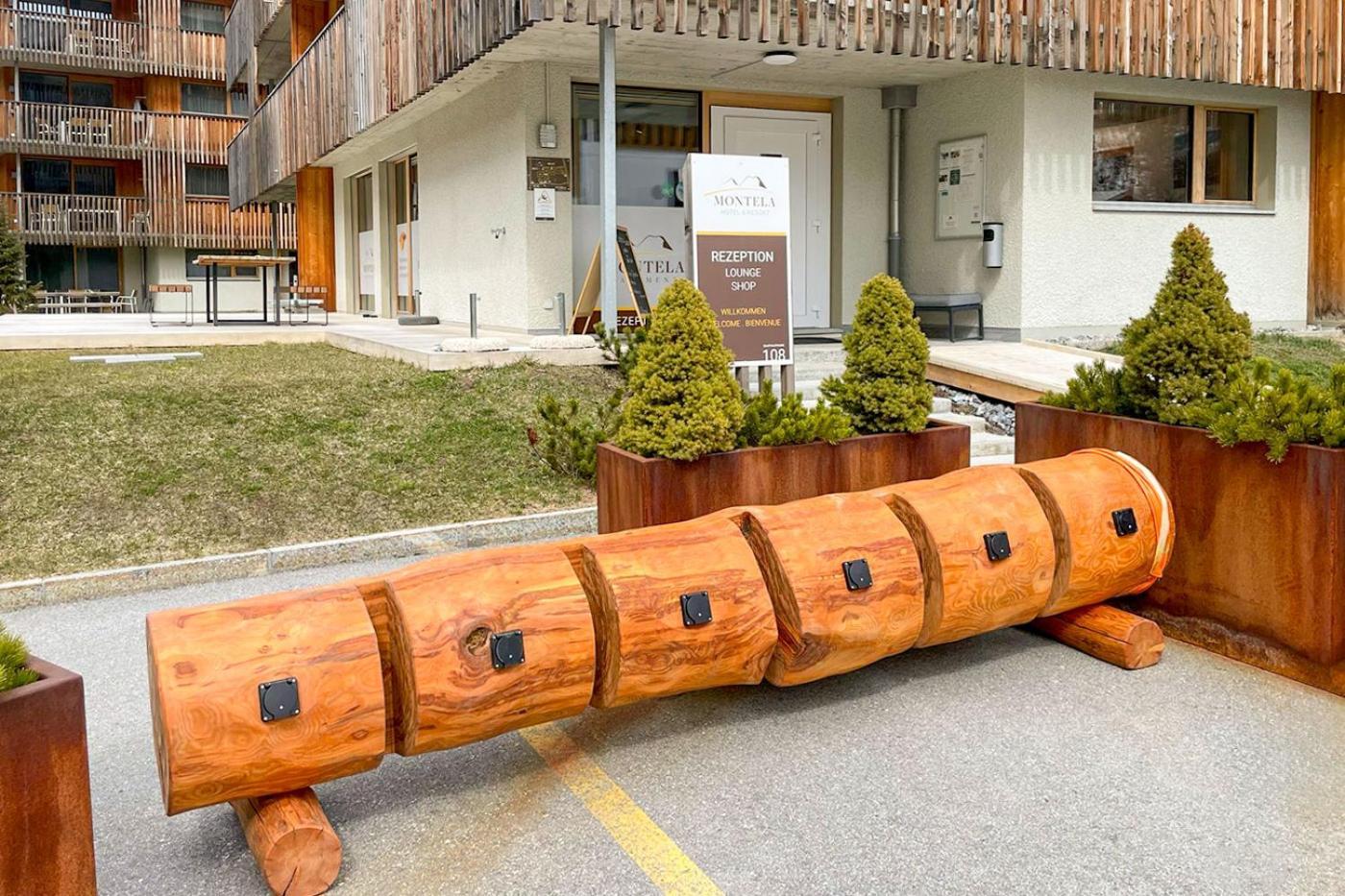 Montela Hotel & Resort - Casa Antares Saas-Grund Buitenkant foto